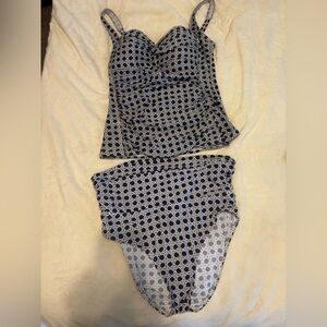 Navy and White Basket Patterned Tankini Swimsuit Sz10
